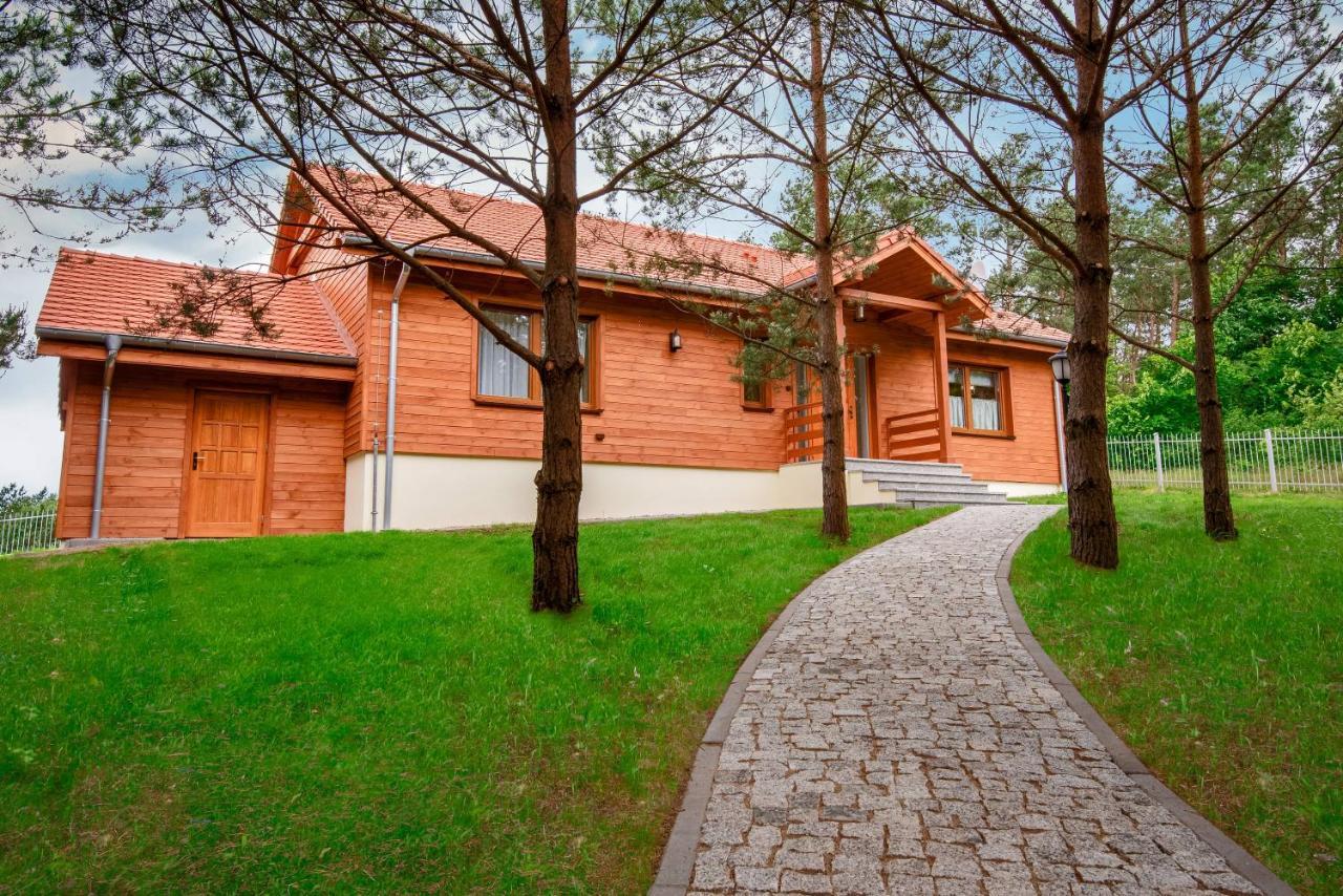 Afrodyta Spa & Wellness Resort Осно-Любуске Екстериор снимка